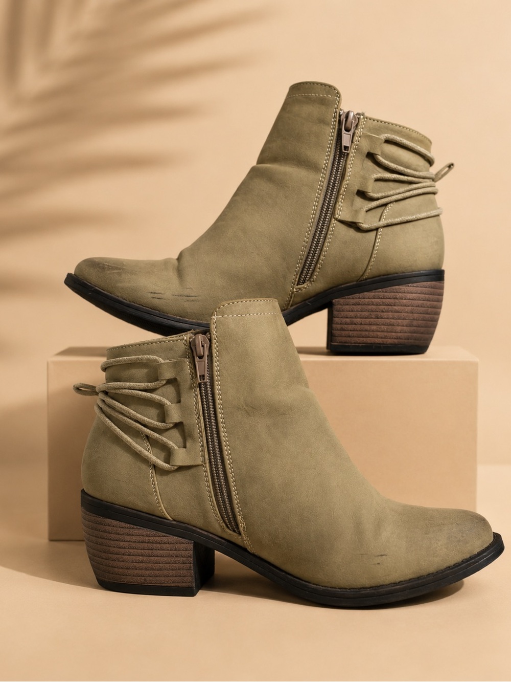 Olive Taupe Western Ankle Boots Lace Up Block Heel Size 8.5